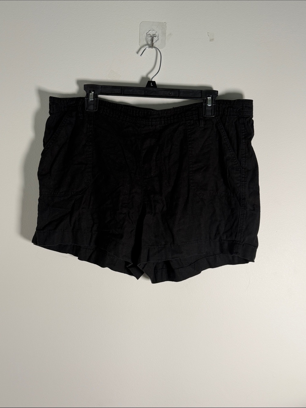 Sound style black comfy casual everyday shorts side pockets scrunched waist